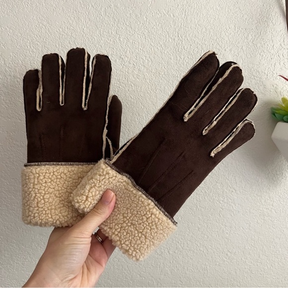 Lands' End Accessories - LANDSEND Shealing Suede Leather Gloves in M size